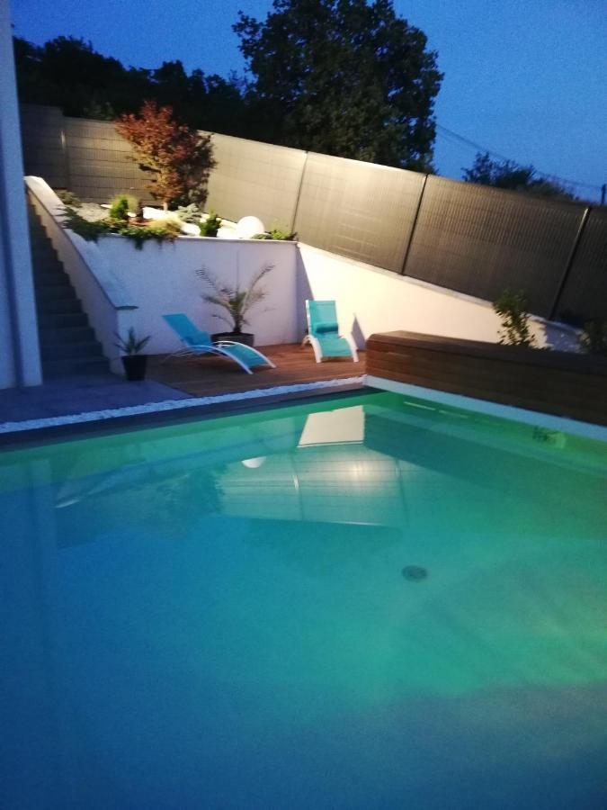 Chambres D'Hotes Luxe Et Serenite Theize Экстерьер фото